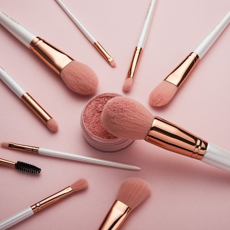 Makeup Tools & Brushes