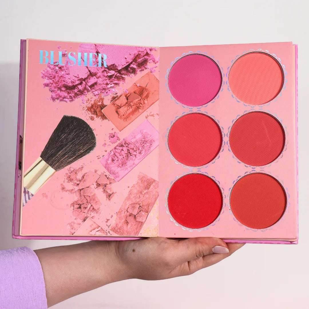 4 in 1 Makeup Palette with Vibrant Shades for All Skin Tones - - Pinky Cosmetics -- United Arab Emirates -- Pinky Cosmetics