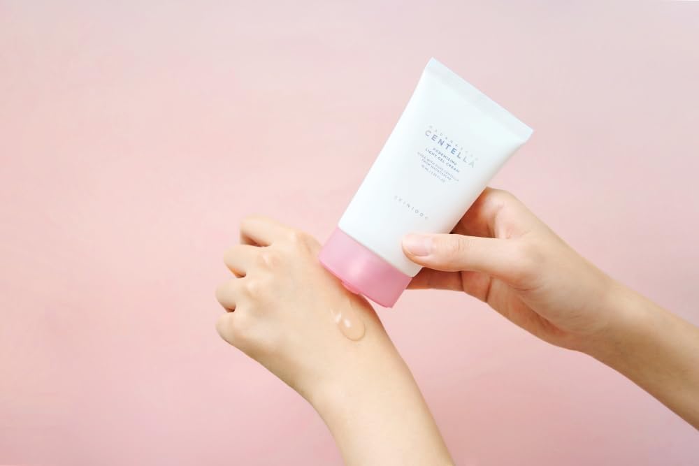 SKIN1004 Madagascar Centella Poremizing Light Gel Cream (75ml) – Hydrating & Pore-Minimizing - Pinky Cosmetics