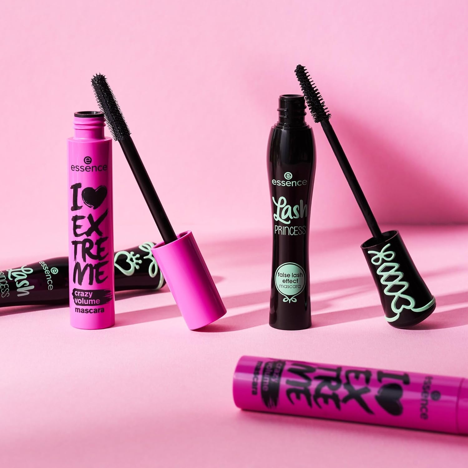 ماسكارا Essence I love extra. crazy volume