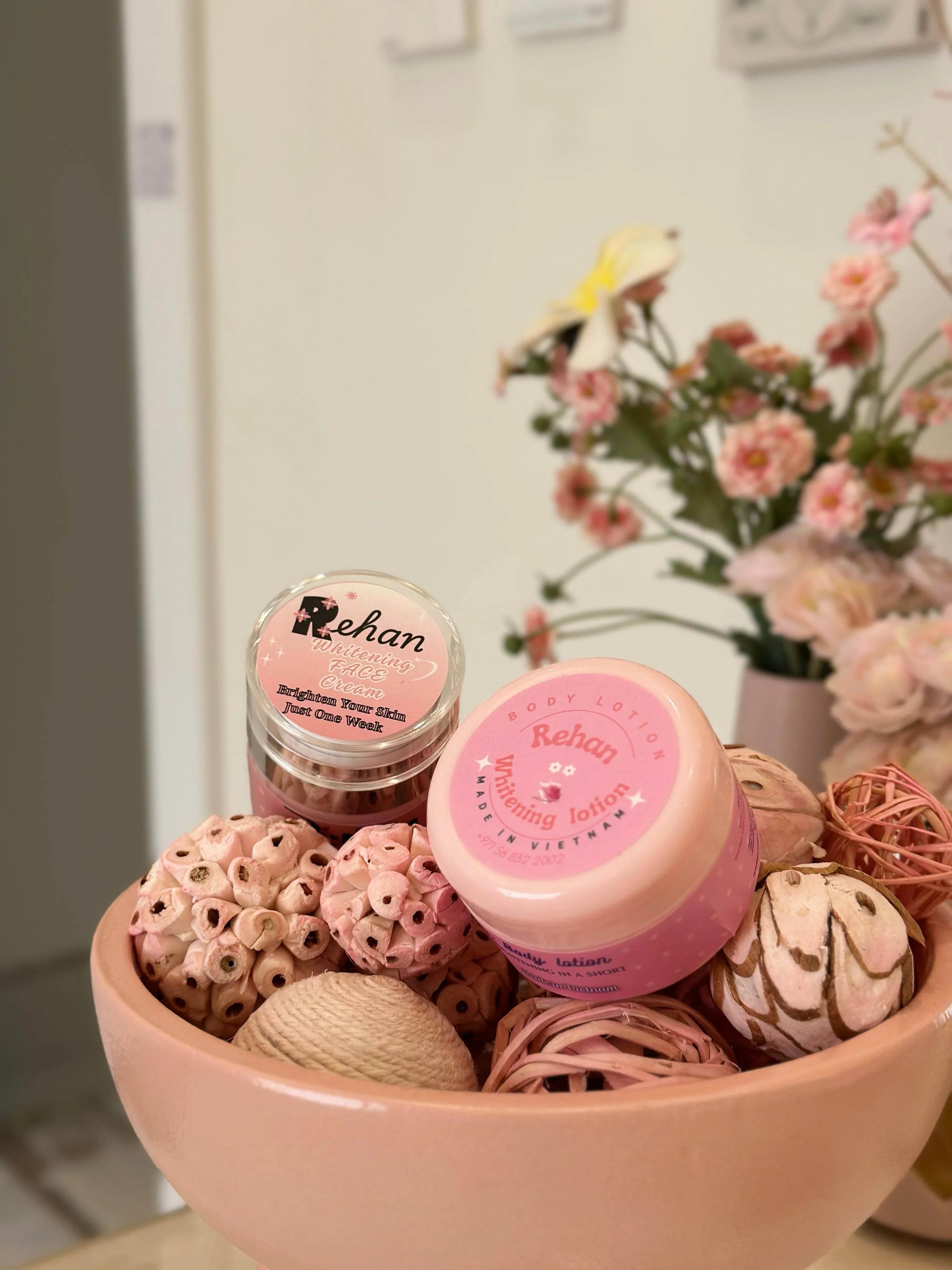 Rehan Whitening Set – Face Cream + Body Lotion - Skin Care Set - Pinky Cosmetics -- United Arab Emirates -- Pinky Cosmetics