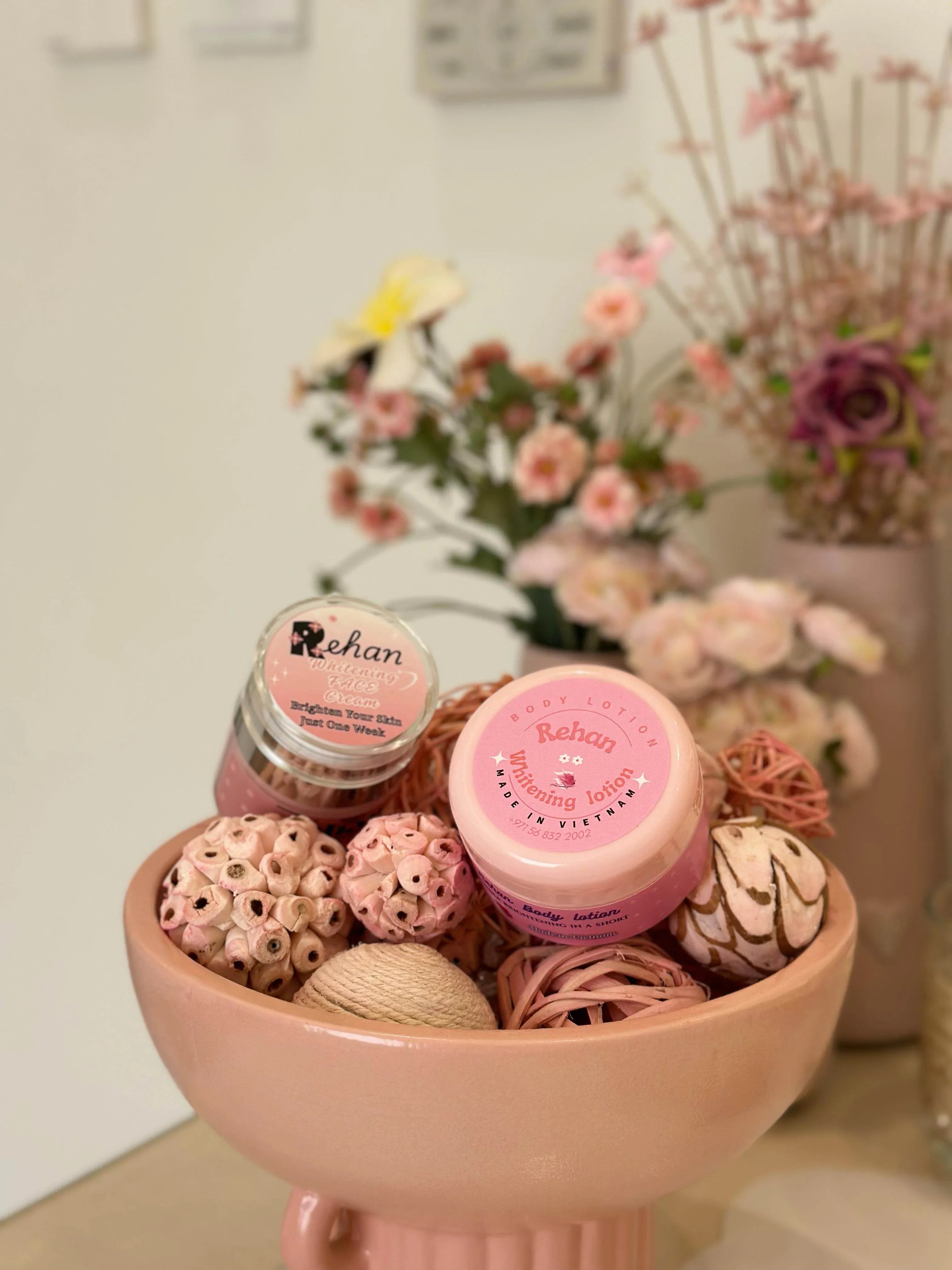 Rehan Whitening Set – Face Cream + Body Lotion - Skin Care Set - Pinky Cosmetics -- United Arab Emirates -- Pinky Cosmetics