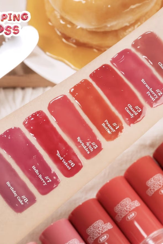 4 U 2 4U2 Plumping Gloss 3.5g. 02 Strawberry Frost - Pinky Cosmetics