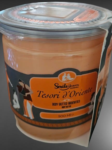 Pinky Cosmetics Tesori d'Oriente body butter in a 500ml jar with a classic design for deep skin hydration